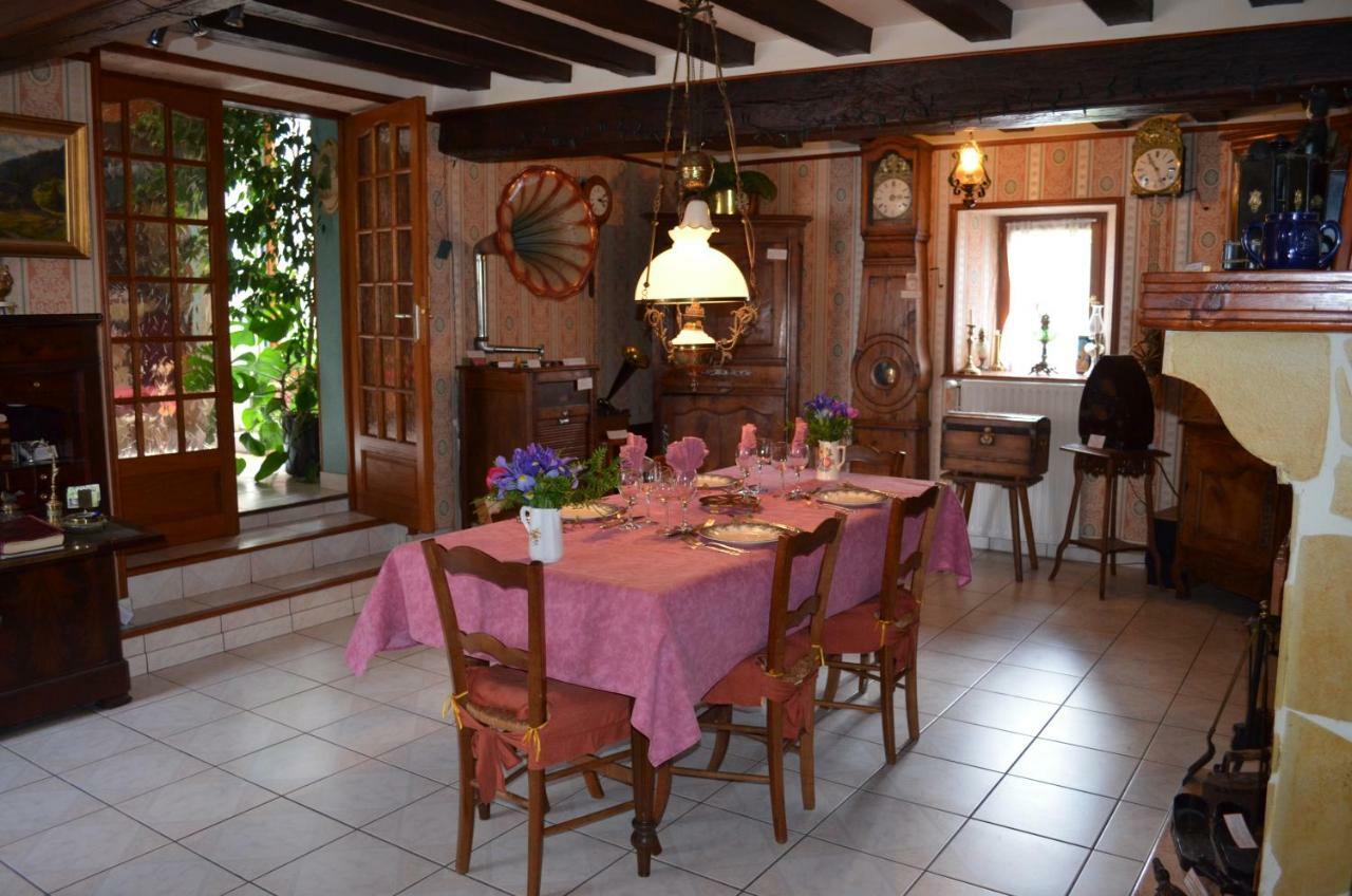 Maison D'Autrefois Mareau-aux-Pres Exterior foto